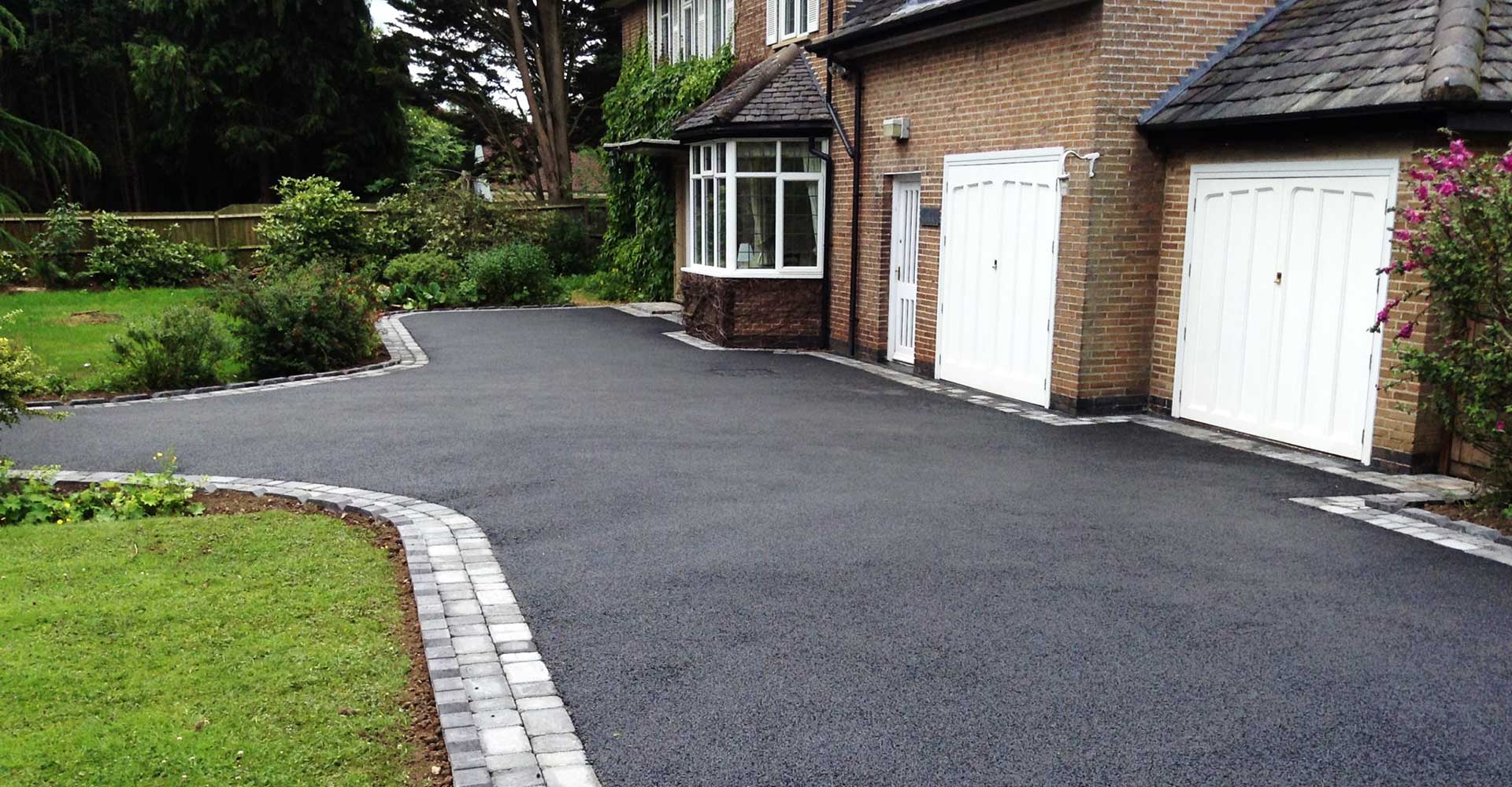 Completed Tarmac Driveway Installation